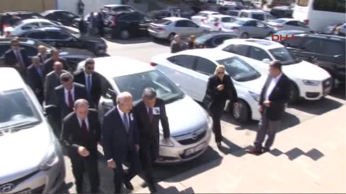 Kılıçdaroğlu, Talip Apaydın\'ın Cenaze Törenine Katıldı