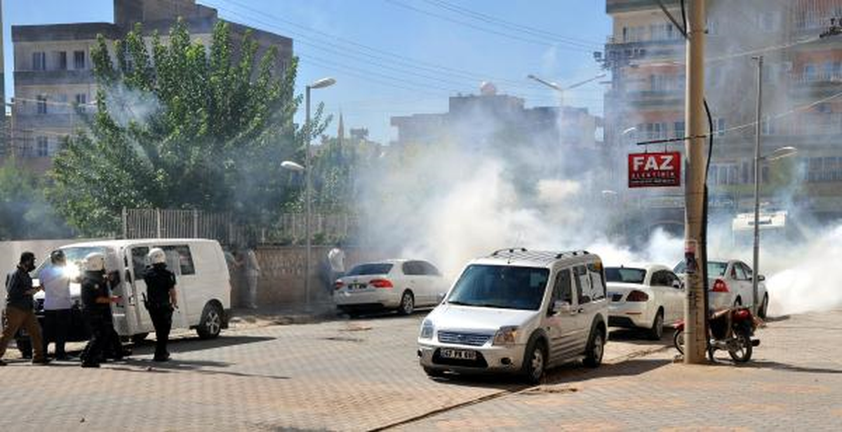 Kızıltepe\'de IŞİD Protestosunda Olay Çıktı