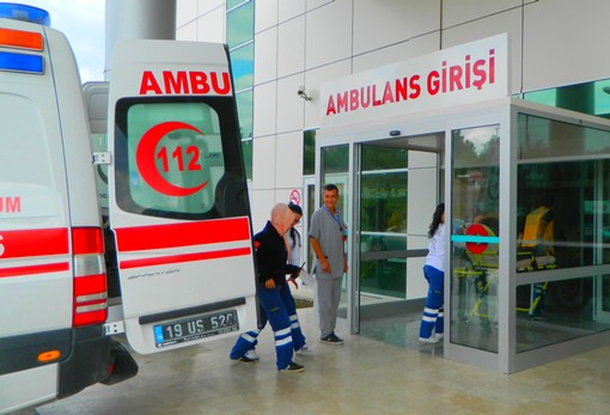 Osmancık\'ta Kiremit Düzeltirken Damdan Düştü