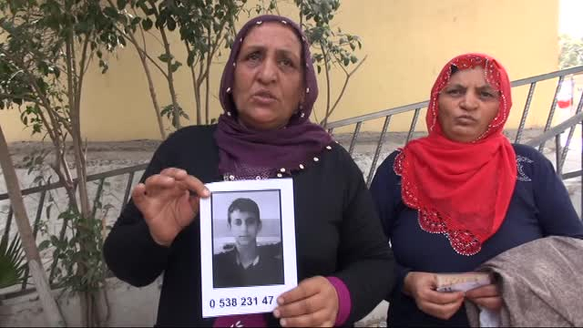 Şanlıurfa 14 Yaşındaki Oğlunu Bulmak İçin Kobani\'ye Gitti