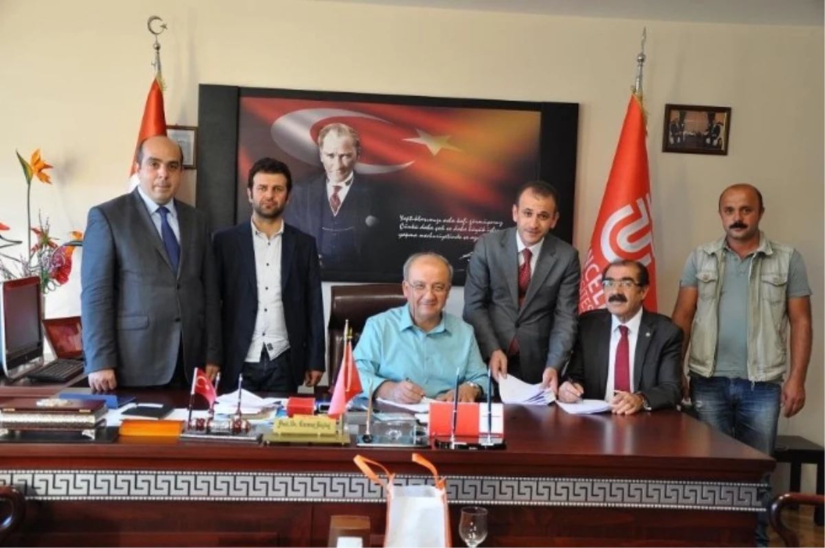 Tunceli Üniversitesi\'nde Tis İmzalandı