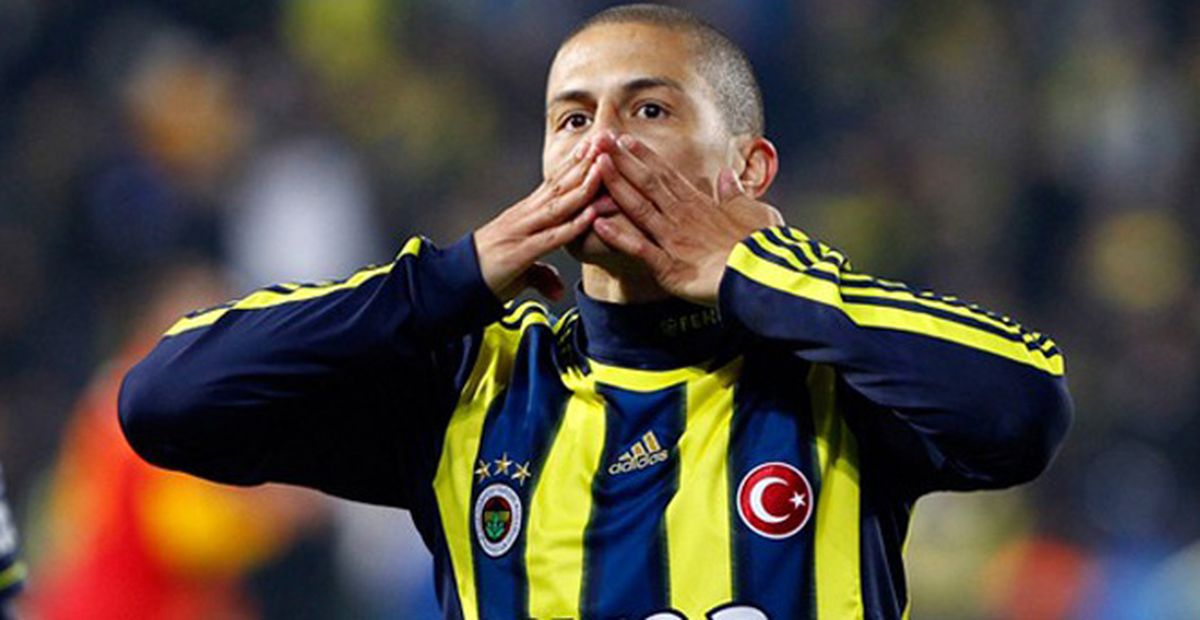 Alex, Fenerbahçe\'den Ayrılışının 2.Yılında Mesaj Gönderdi