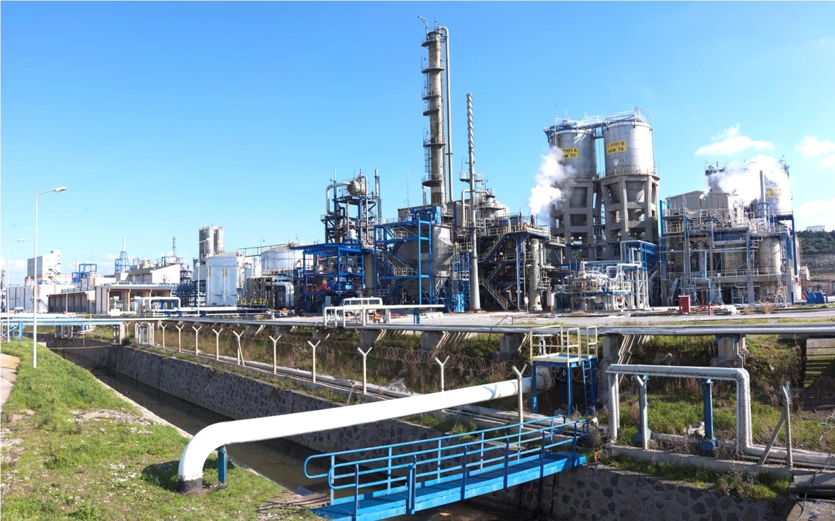 Dünyanın Rafineri ve Petrokimya Devleri İzmir\'de Buluşuyor