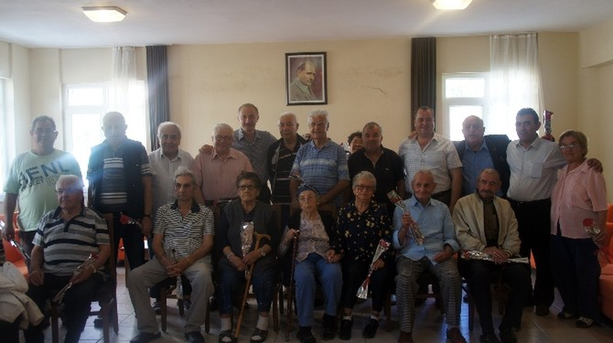 Didim Belediye Başkanı Atabay, Yaşlıları Unutmadı