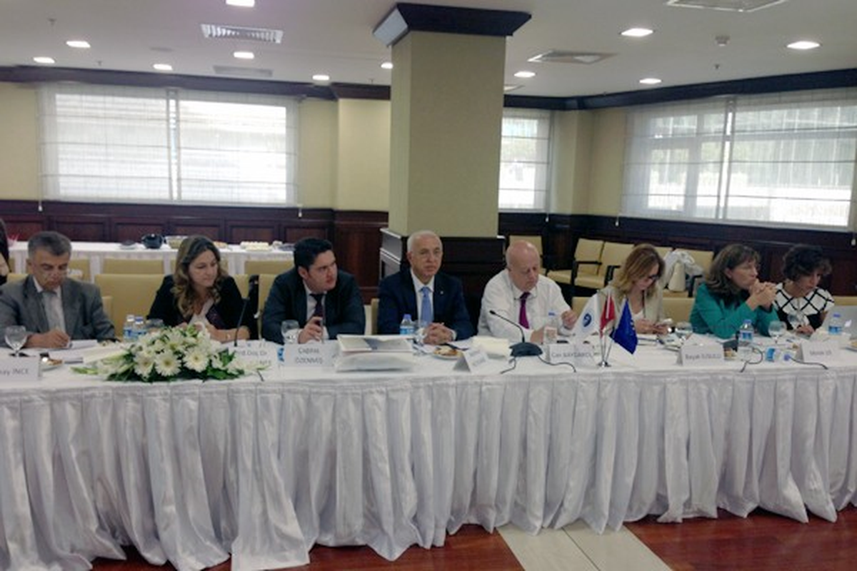 Başkan Hiçyılmaz, İktisadi Kalkınma Vakfı (İkv) Beyin Fırtınası Toplantısına Katıldı