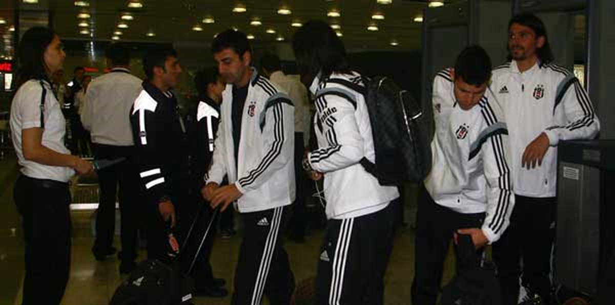 Beşiktaş İngiltere\'ye Gitti