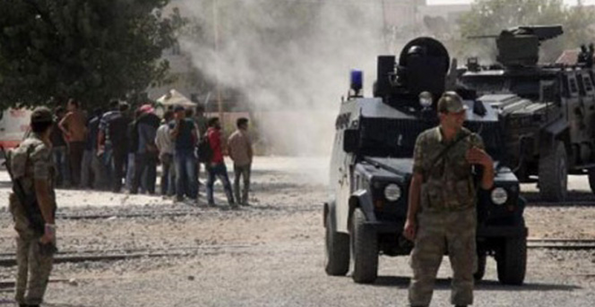 Bitlis'te İhbara Giden Mehmetçiğe Ateş Açıldı