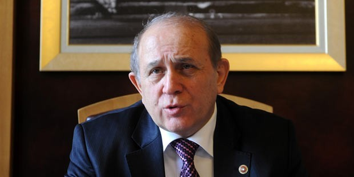 Burhan Kuzu'nun IŞİD Tweet'i Sosyal Medyada Olay Oldu