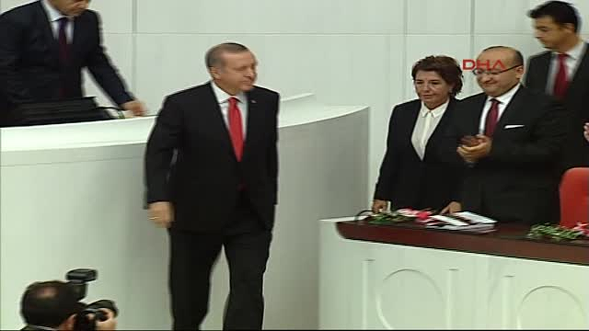 Cumhurbaşkanı Erdoğan TBMM\'ye İstikamet Çizmek İçin Sandık Dışındaki Her Yol Gayri Meşrudur-1