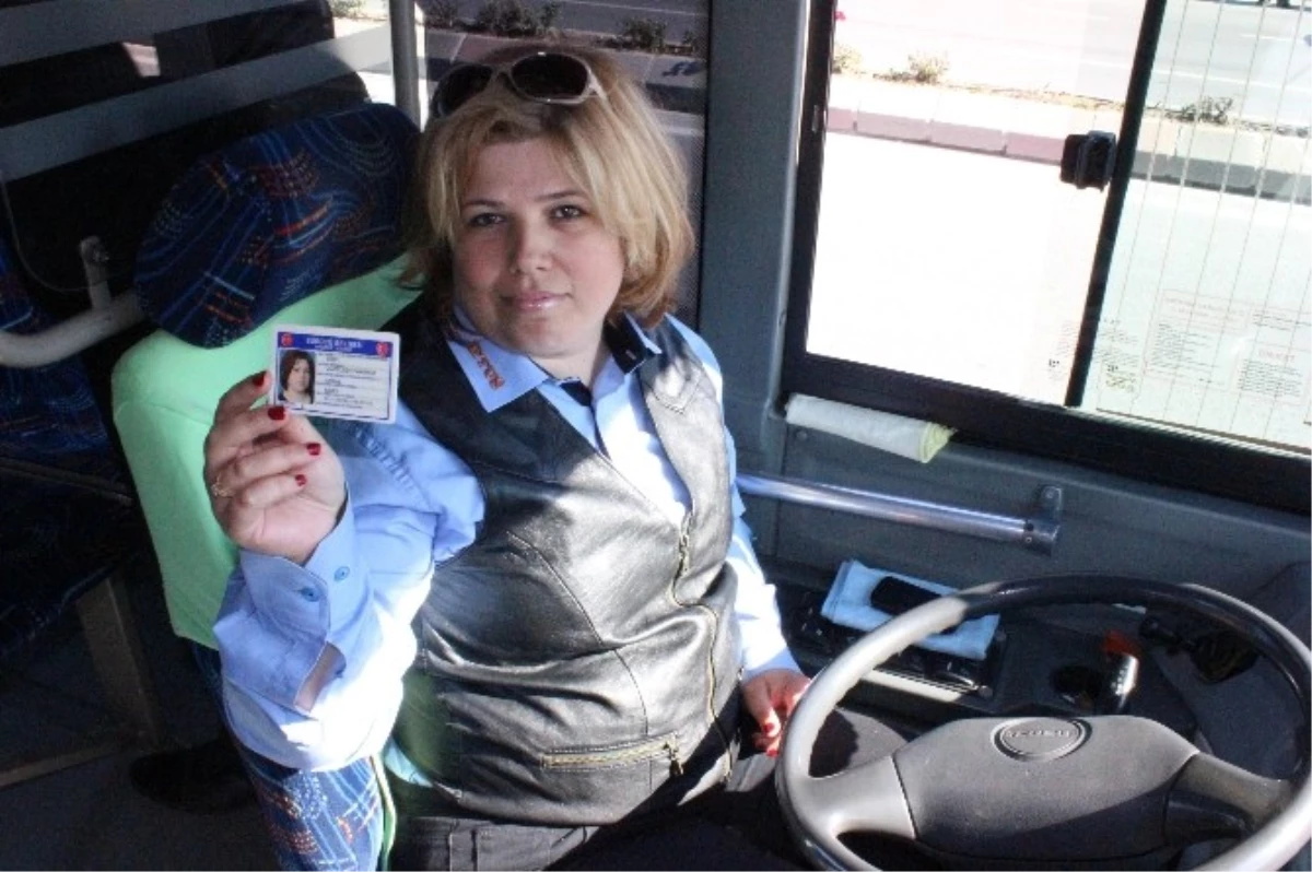 Edirne\'de Toplu Ulaşımda Bayan Şoför Dönemi Başladı