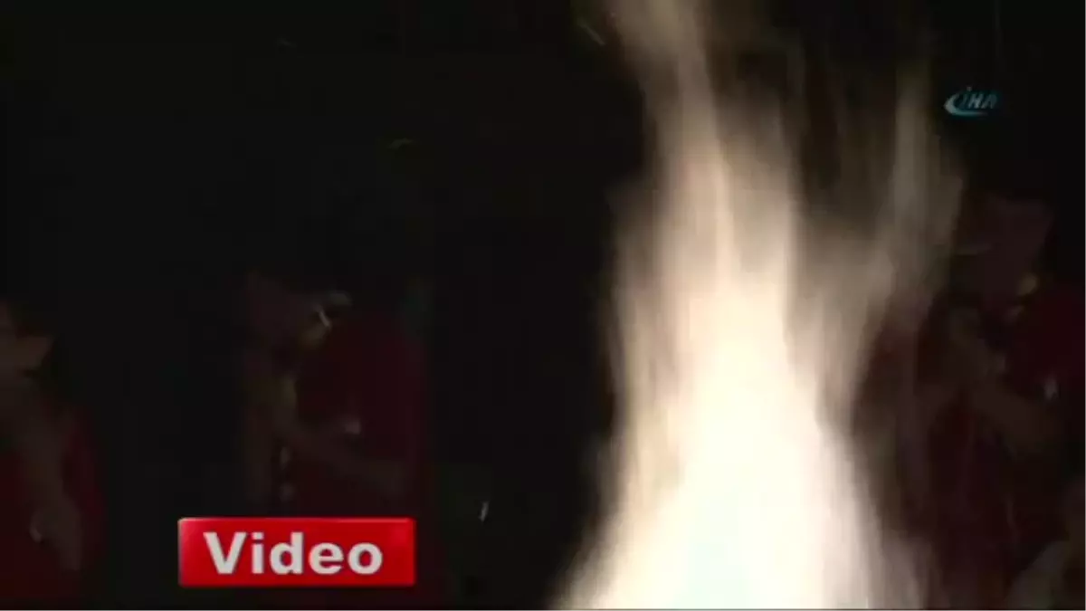 Engelli İzcilerden Bayrak Şov