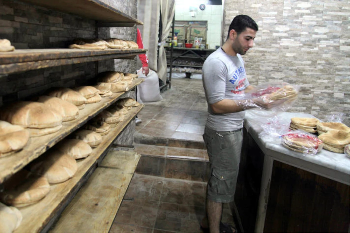 İHH\'dan Suriye\'ye 100 Milyon Ekmek