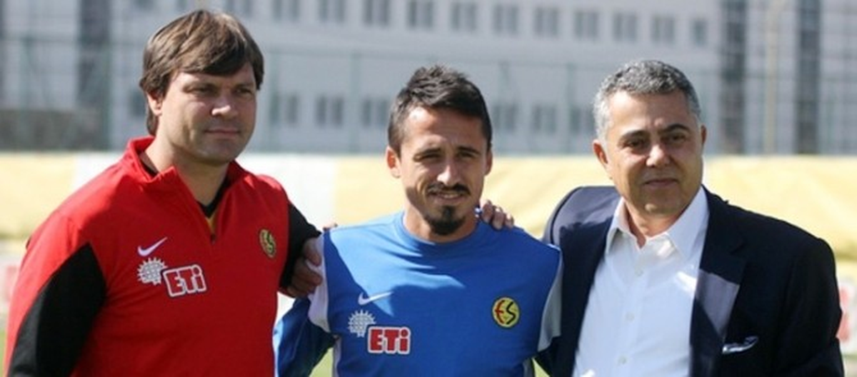 Mesut Hoşcan\'dan Taraftarlara Passolig Sitemi