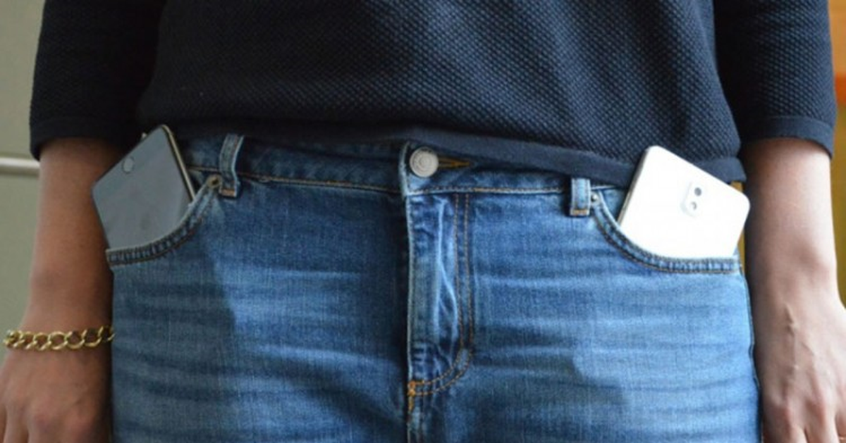 Moda Markaları Büyük Telefonlar İçin Cepleri Büyütüyor