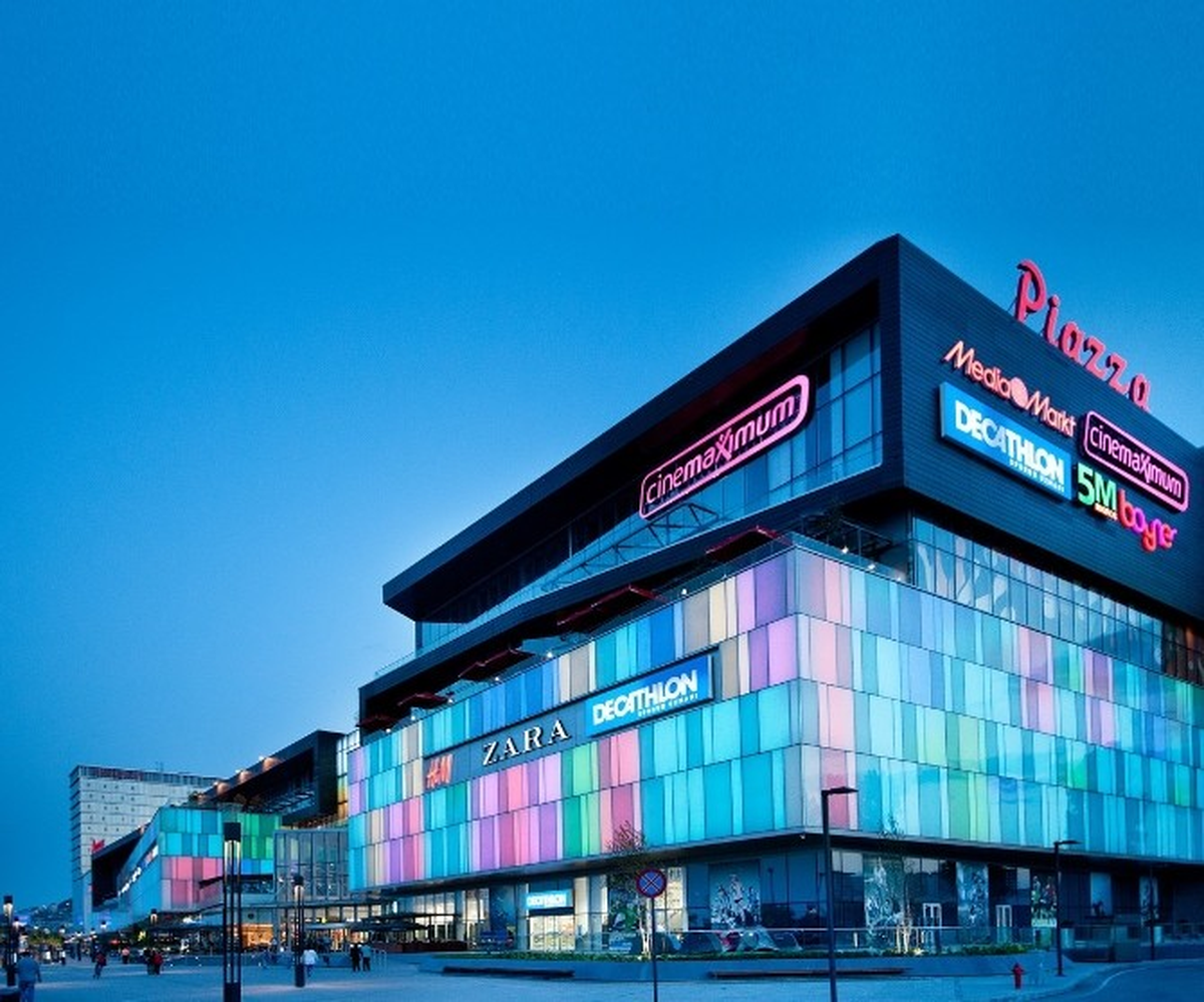 Piazza\'da Bayram Etkinliği