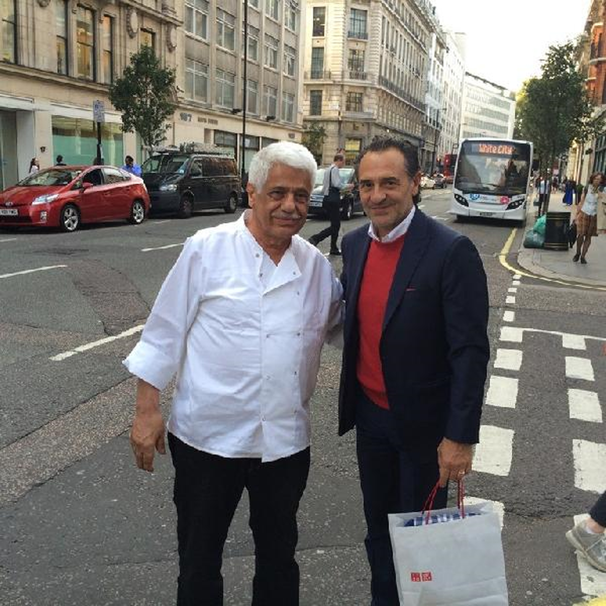 Prandelli Maç Öncesi Dha'ya Konuştu: 'Arsenal'i Yeneceğimize İnanıyorum'