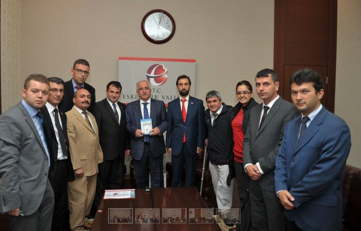 Sağlık-Sen Engelliler Komisyonu Vali Tuna\'yı Ziyaret Etti
