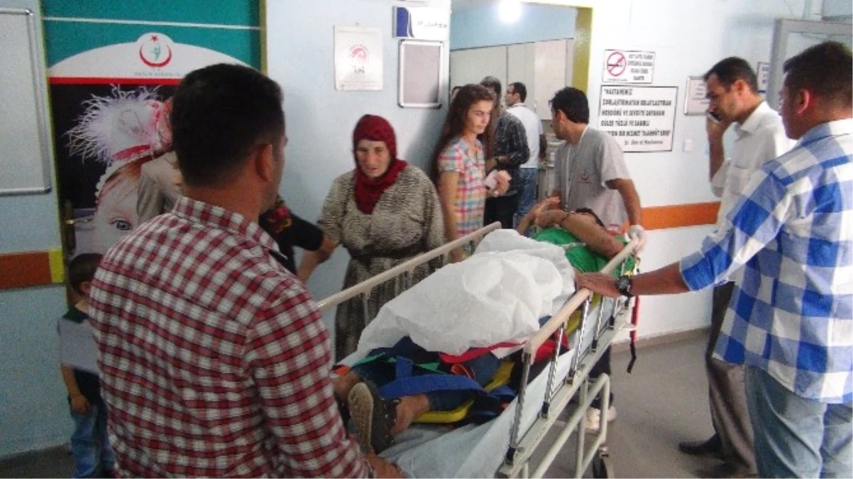 Şırnak\'ta Trafik Kazası: 4 Yaralı