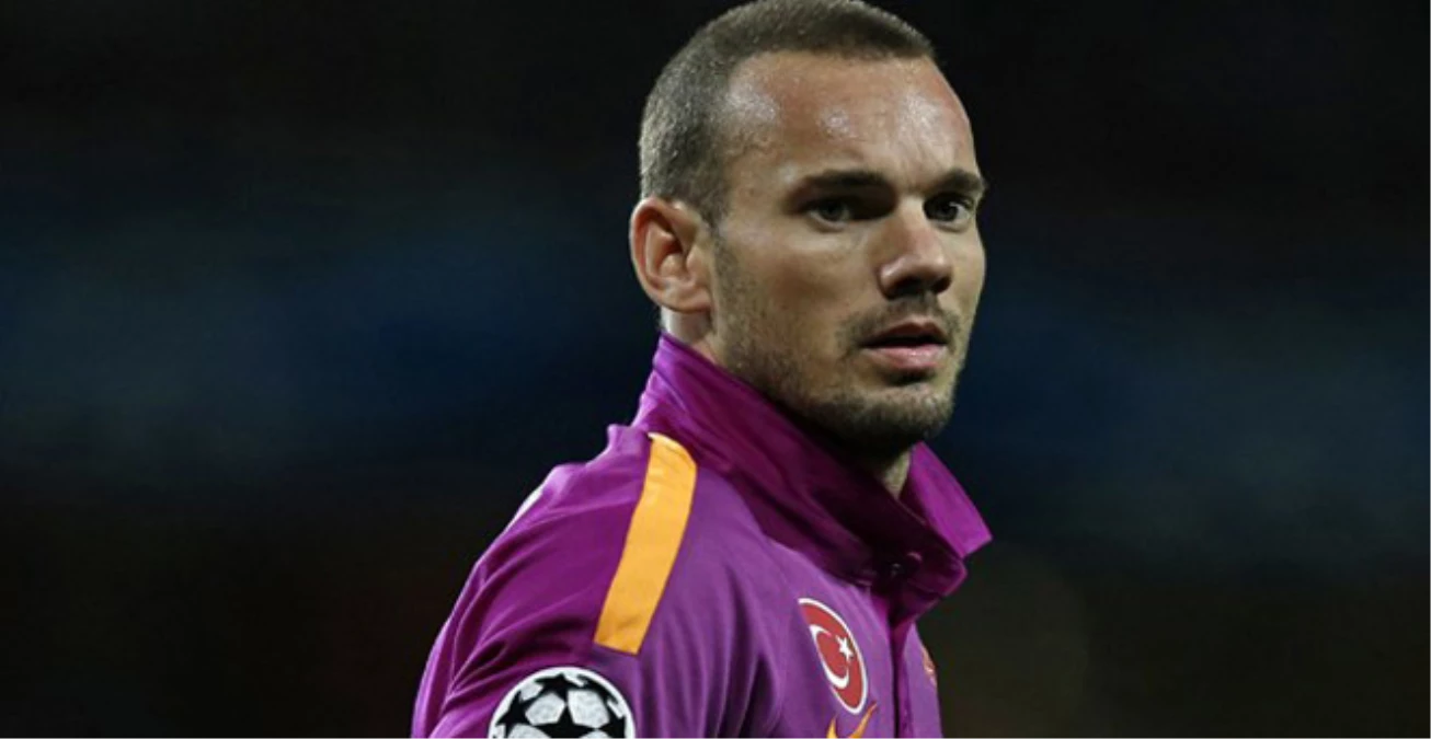 Sneijder, Arsenal Maçında Takım Arkadaşlarını Fırçaladı