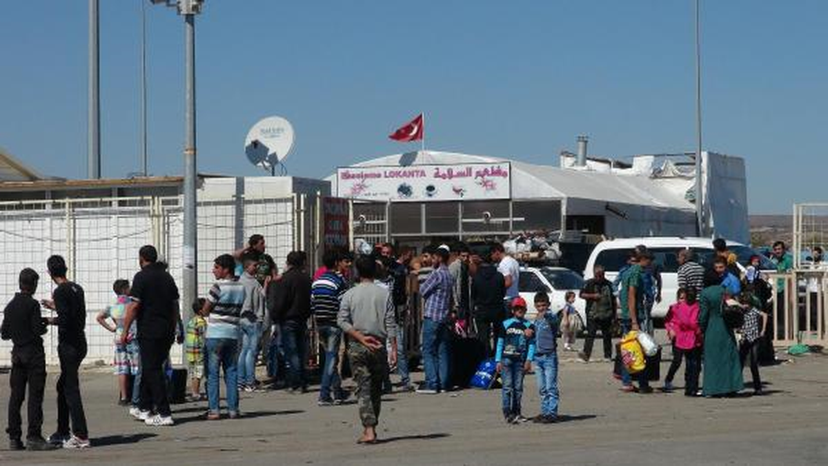 Suriyeliler Bayram Nedeniyle Ülkelerine Dönüyor
