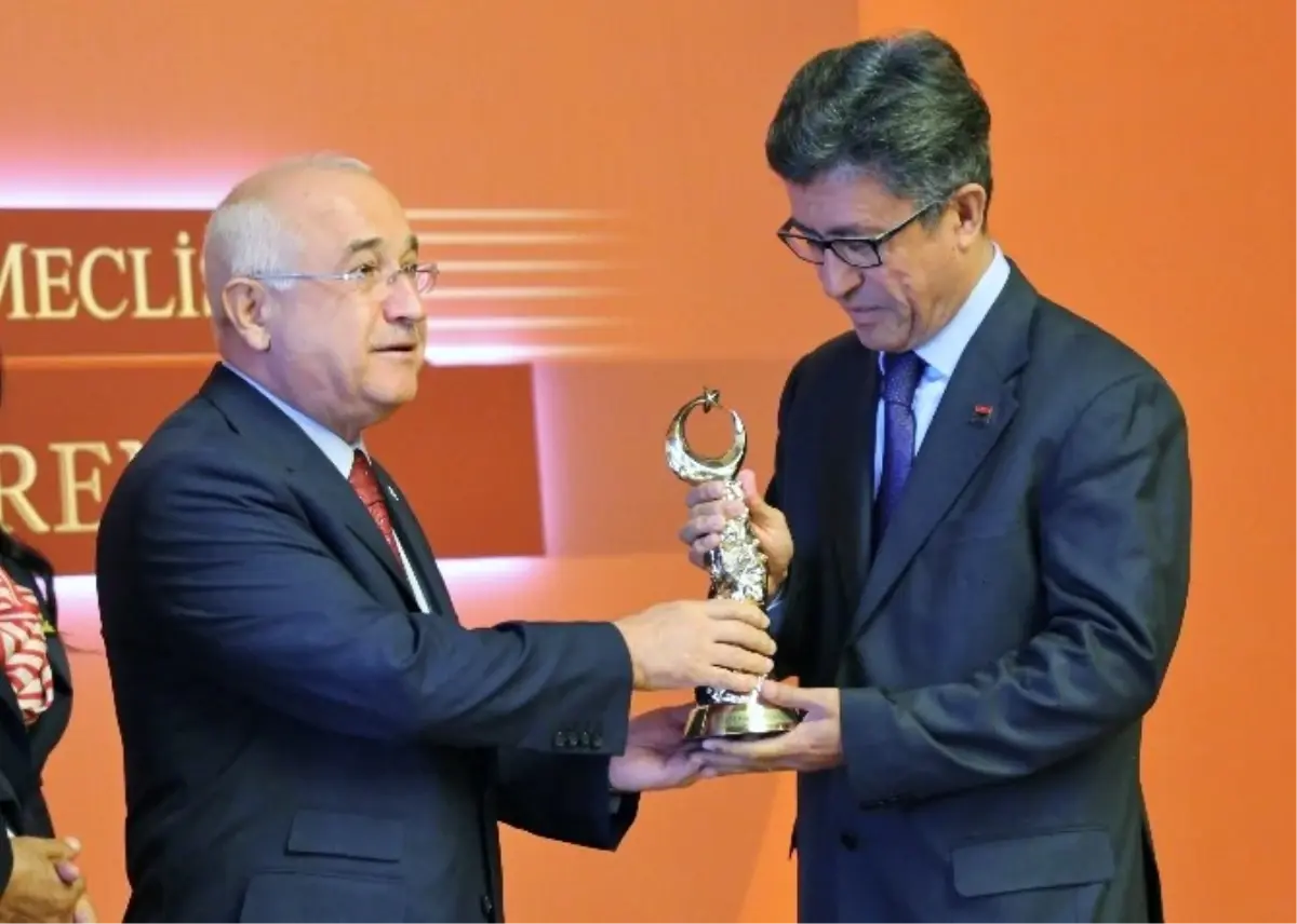 TBMM 2014 Onur Ödülleri Sahiplerini Buldu