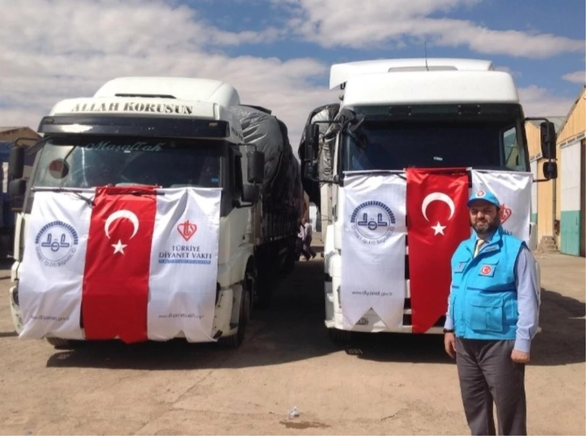 Türkiye Diyanet Vakfından Suriyeli Sığınmacılara 10 Bin Battaniye