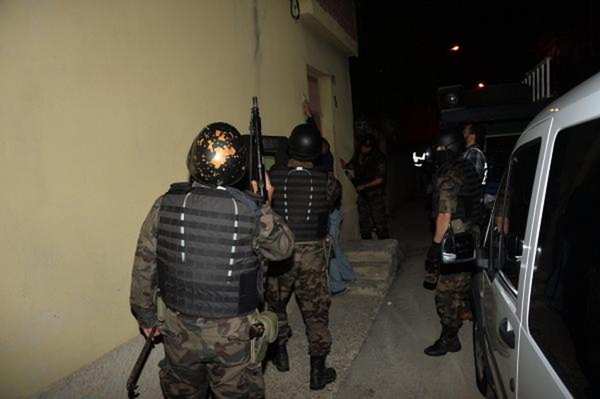Adana\'da Tefeci Operasyonu: 9 Gözaltı