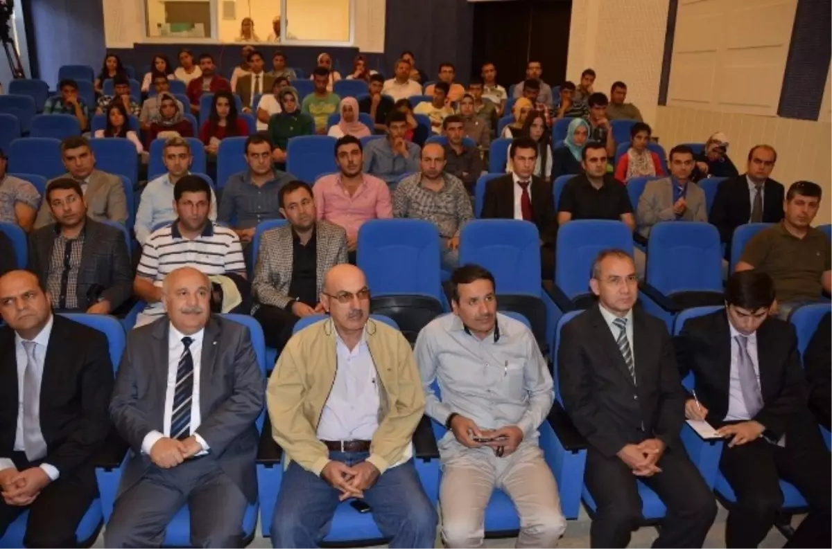 Adıyaman Üniversitesi'nde 'Bilişim Sektörü Çalıştayı' Yapıldı