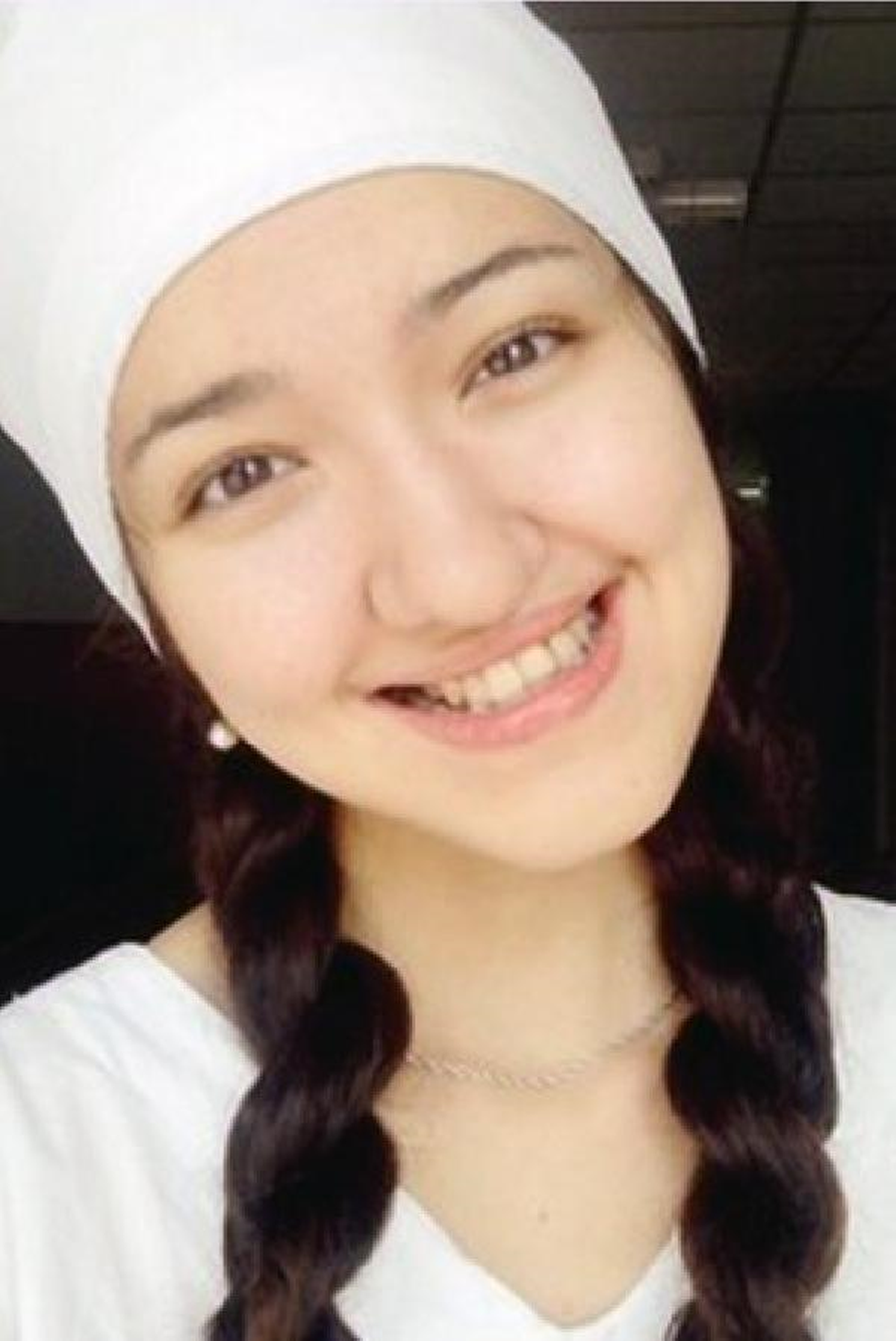 Stajyer Doktor, \'Dalak Selfie\'si Yüzünden Mesleğinden Oldu
