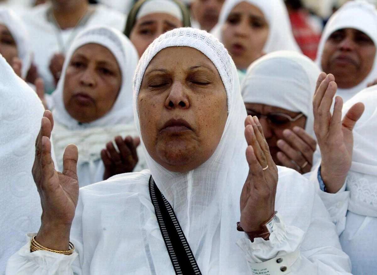 Hacılar Arafat Yolcusu
