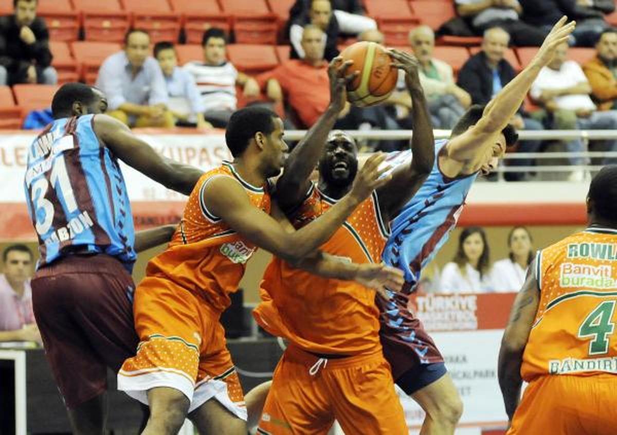 Banvit-Trabzonspor Medical Park: 85-70
