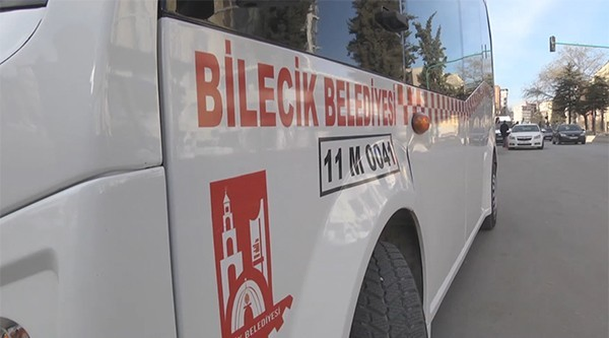 Bayramın 1\'inci Günü Minibüsler İndirimli Çalışacak