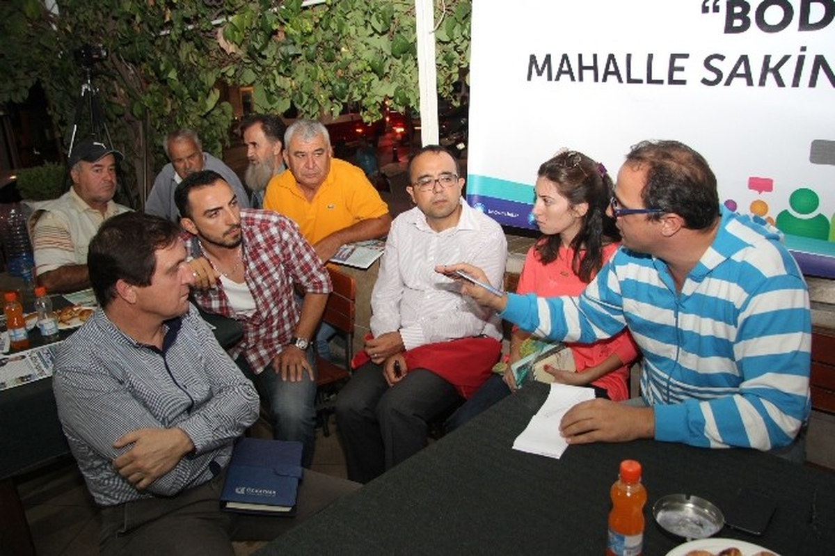 Belediye Ekipleri, Yokuşbaşı Mahalle Sakinleriyle Toplantı Yaptı