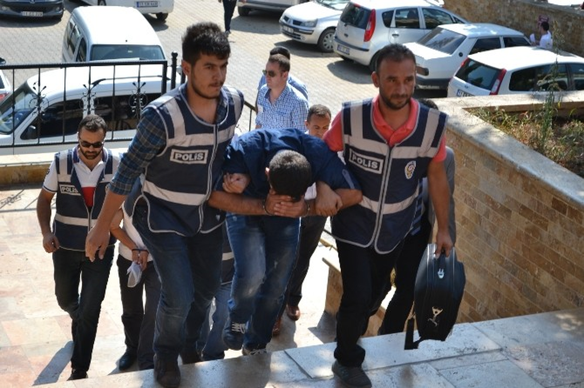 Bilecik\'te Tespit Edilen Hırsız, Eskişehir\'de Suçüstü Yakalandı