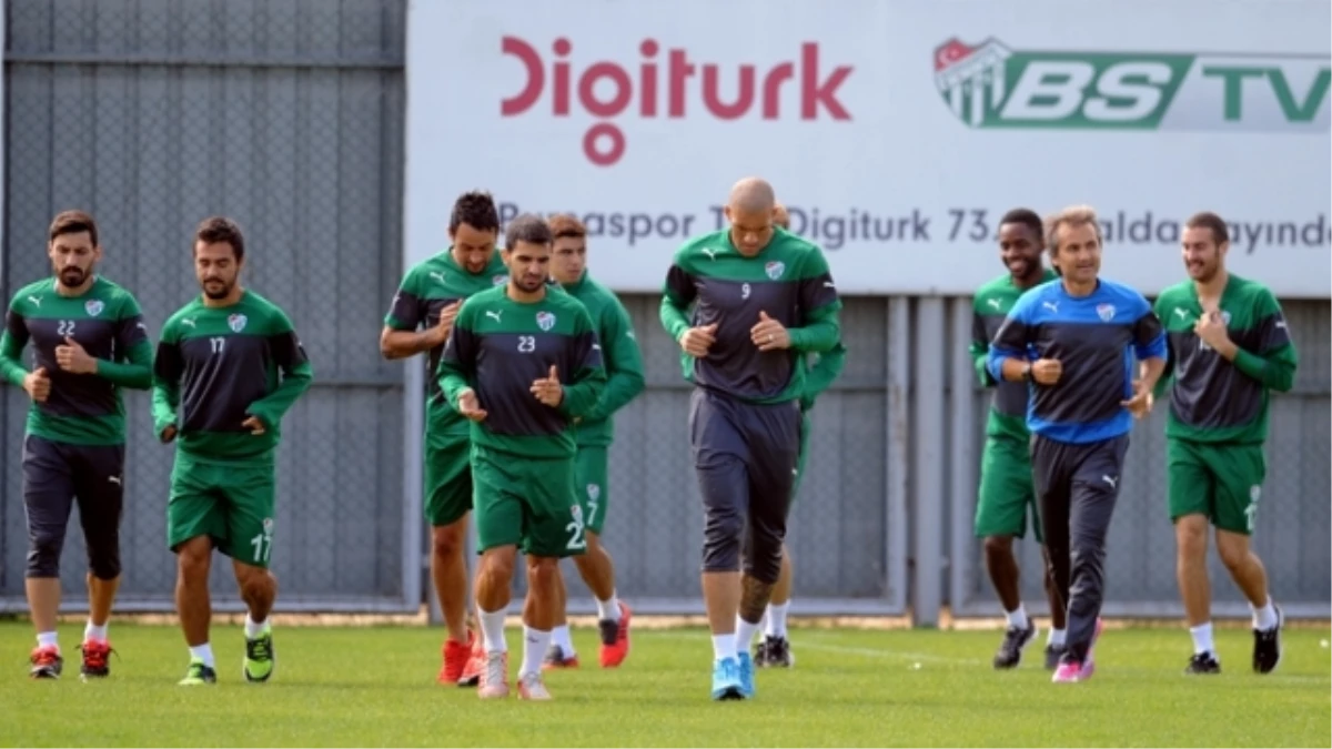 Bursaspor Mersin\'de Seri Peşinde