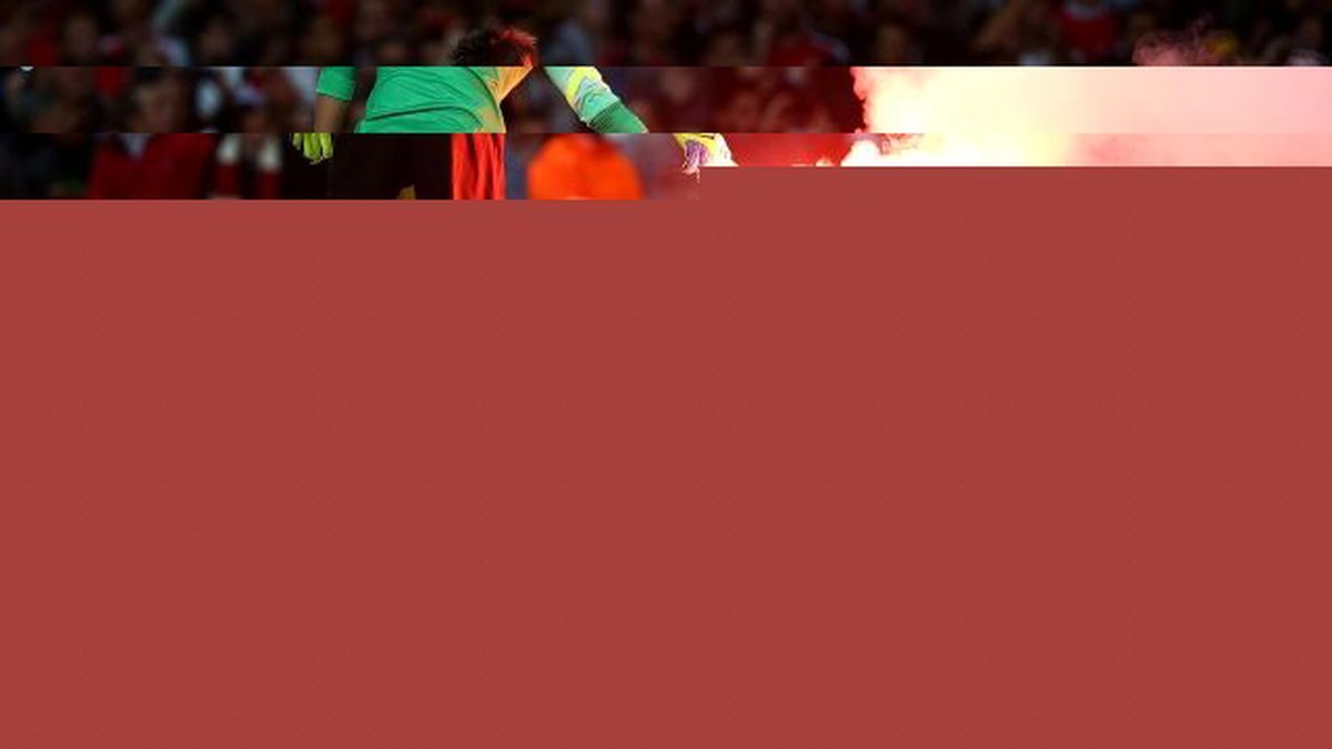 Ceza Galatasaray\'a Değil Arsenal\'e