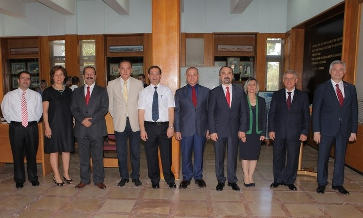 Çukurova Üniversitesi\'nde Bayramlaşma