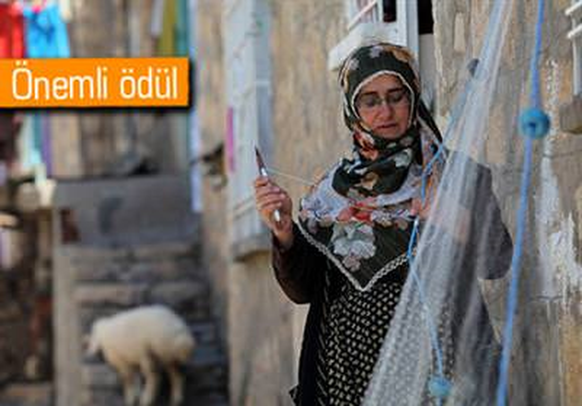 Ekonomiye Kadın Gücü\'ne İngiltere\'den Ödül