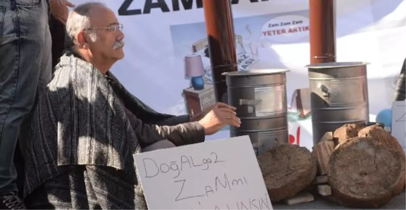 Enerji Bakanlığı Önünde Tezekli Sobalı Zam Protestosu