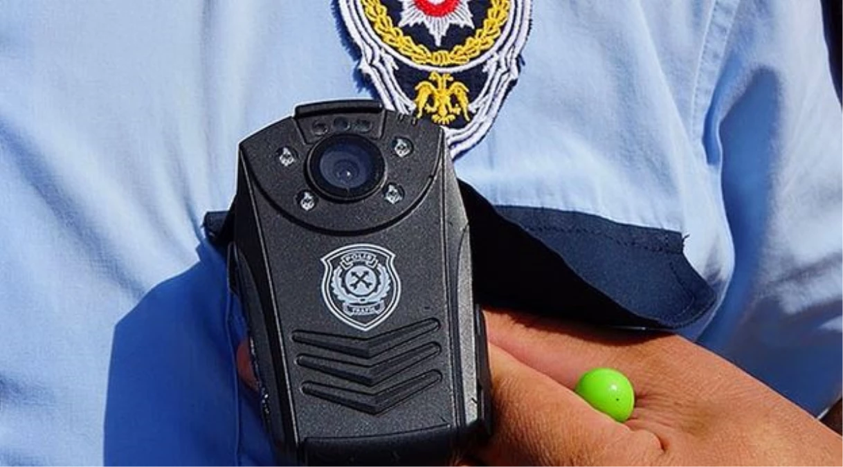 Erdemli\'de Trafik Polislerine Yaka Kamerası