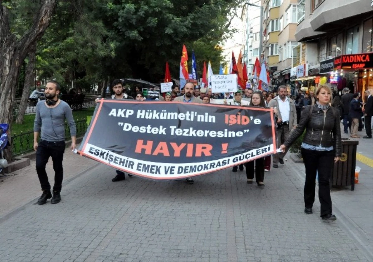 Eskişehir\'de Kobani\'ye Destek Yürüyüşü