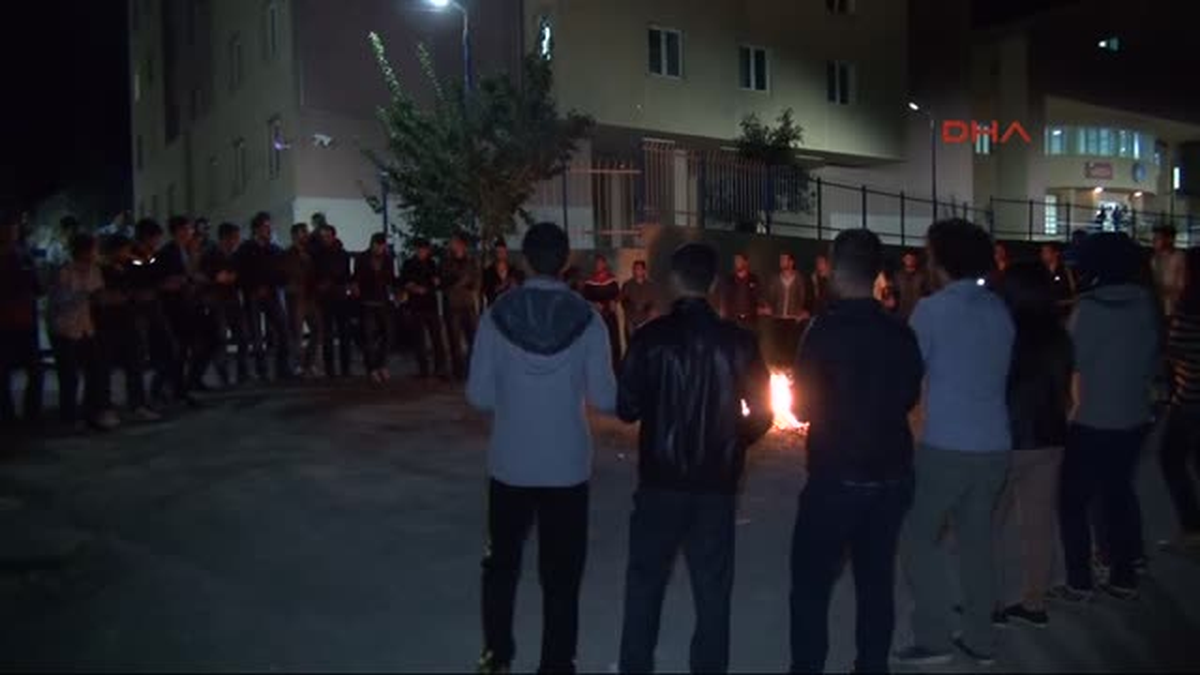 Hakkari Yurtta Kürtçe Müzik Dinleyenlere Tehdit İddiası
