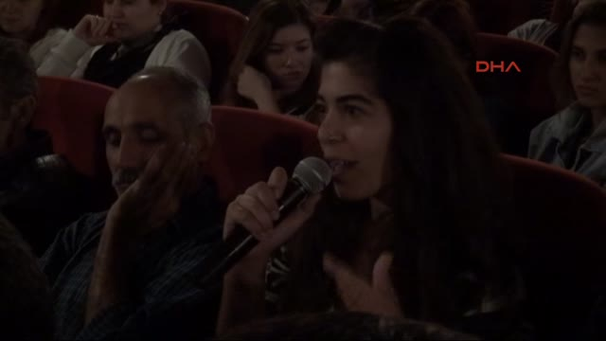 İzmir\'de Baba Filminin Galası Yapıldı