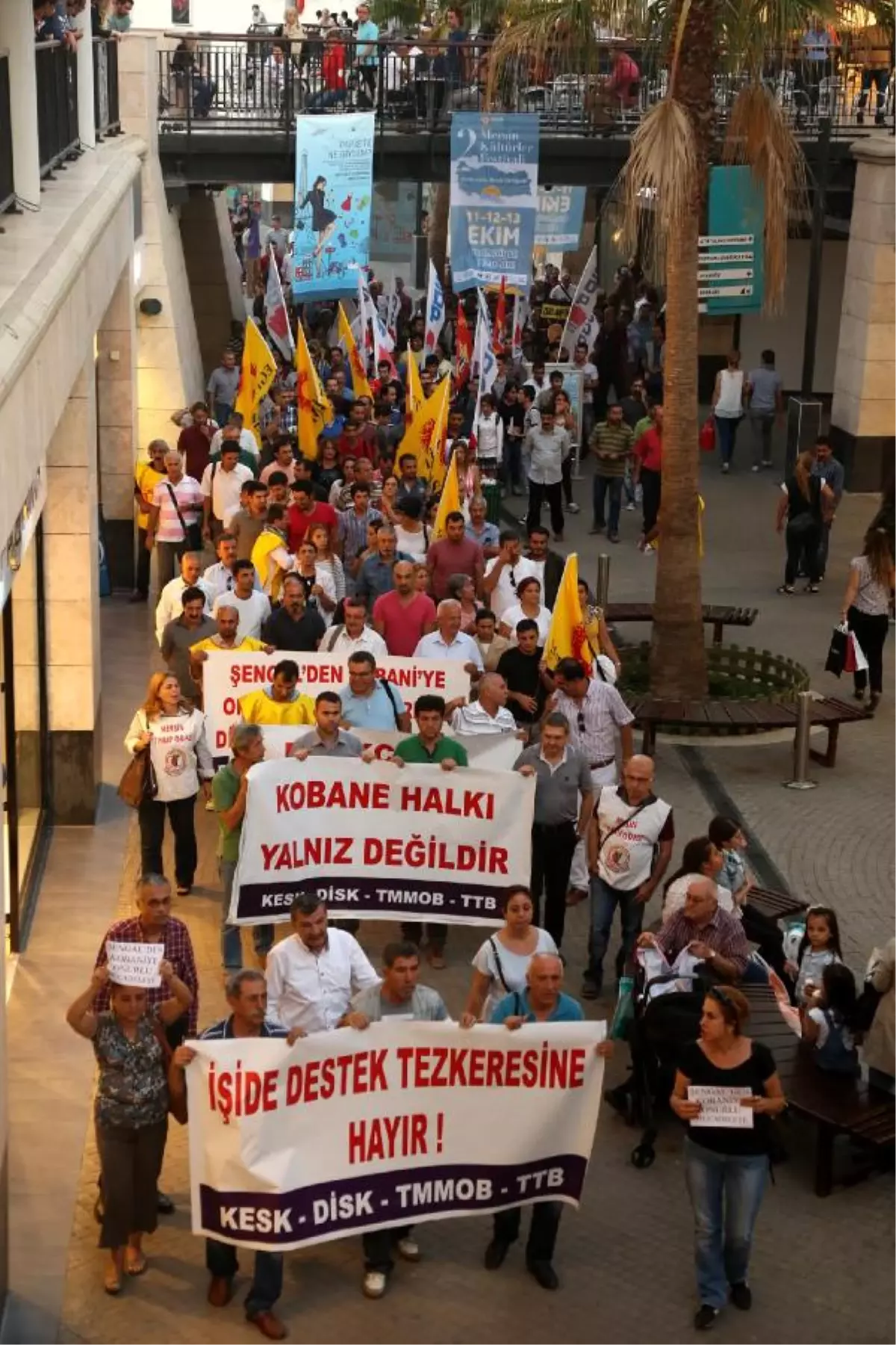 Mersin\'de Tezkere Karşıtı Eylem