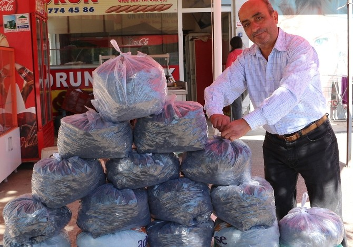 Mut\'ta Mangal Kömürü Satışları Arttı