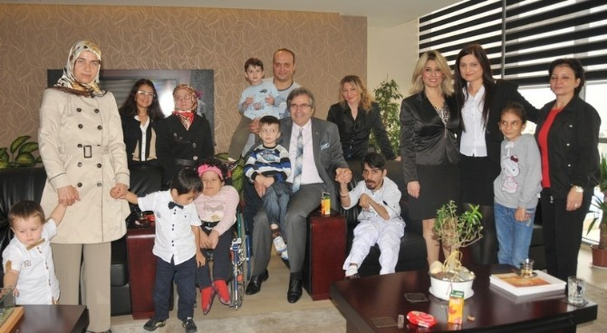 Özel İnsanlardan Başkan Mirza\'ya Teşekkür Ziyareti