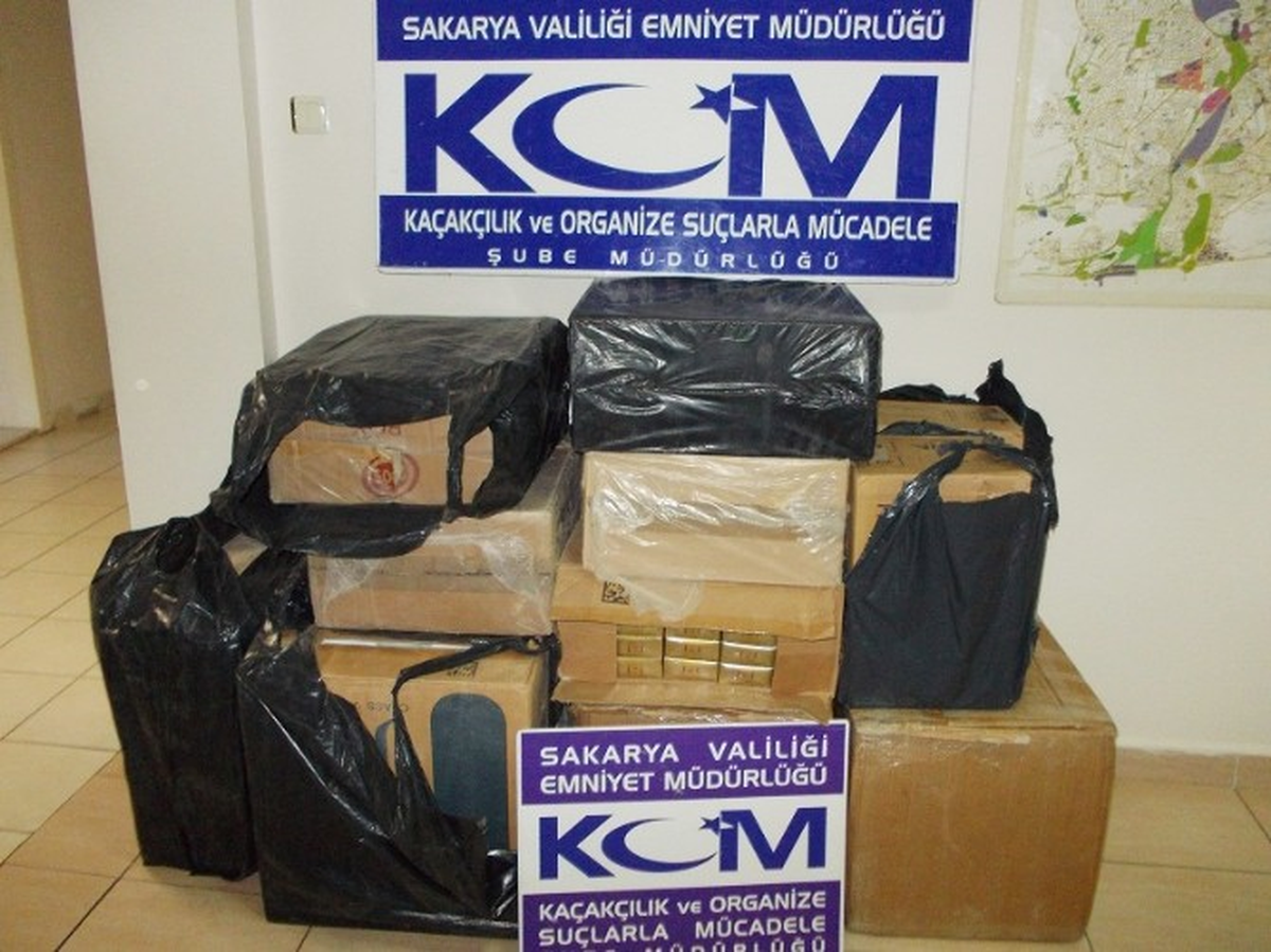 Sakarya\'da 7 Bin Paket Kaçak Sigara Ele Geçirildi
