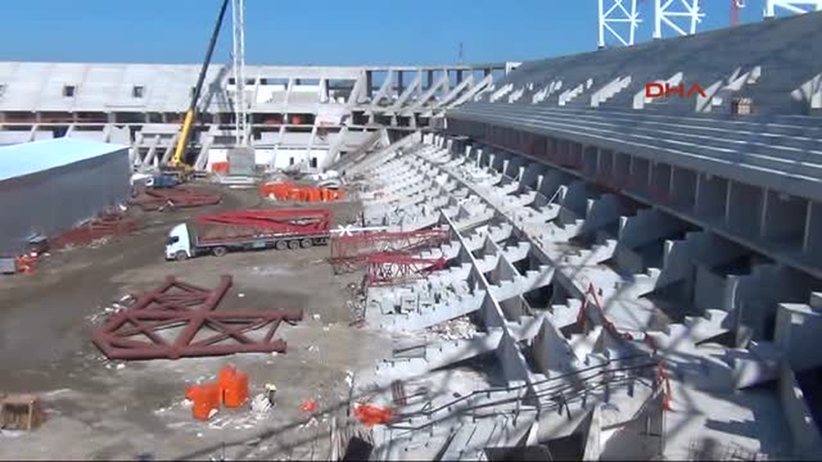Samsunspor\'un Yeni Stadı Önümüzdeki Sezona Yetişecek
