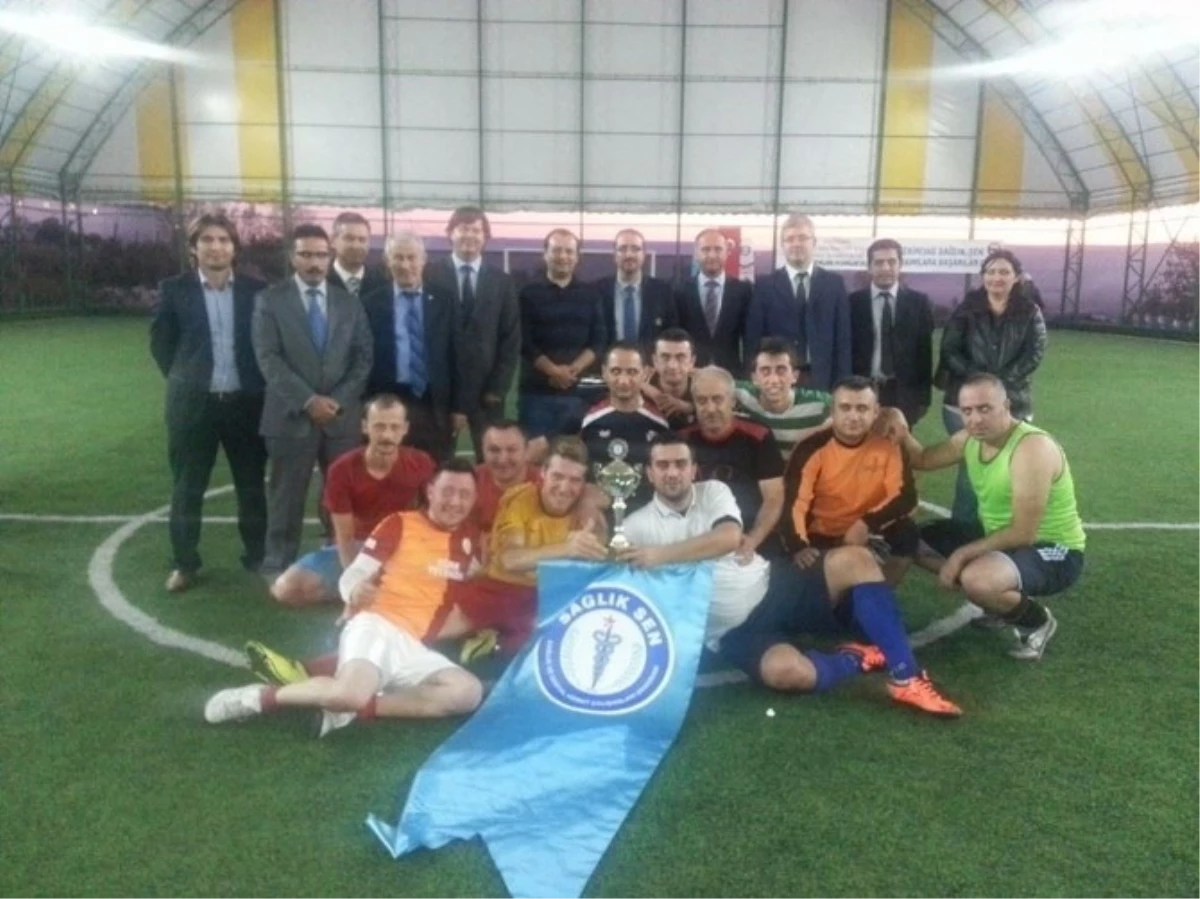 Tekirdağ Sağlık Sen Futbol Turnuvasının Şampiyonu Tekirdağ Devlet Hastanesi Oldu