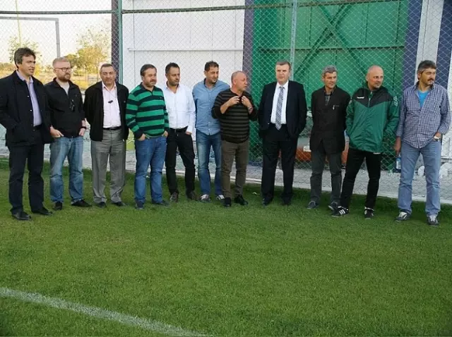 Torku Konyaspor Dan Pilot Takima Ziyaret Son Dakika Spor